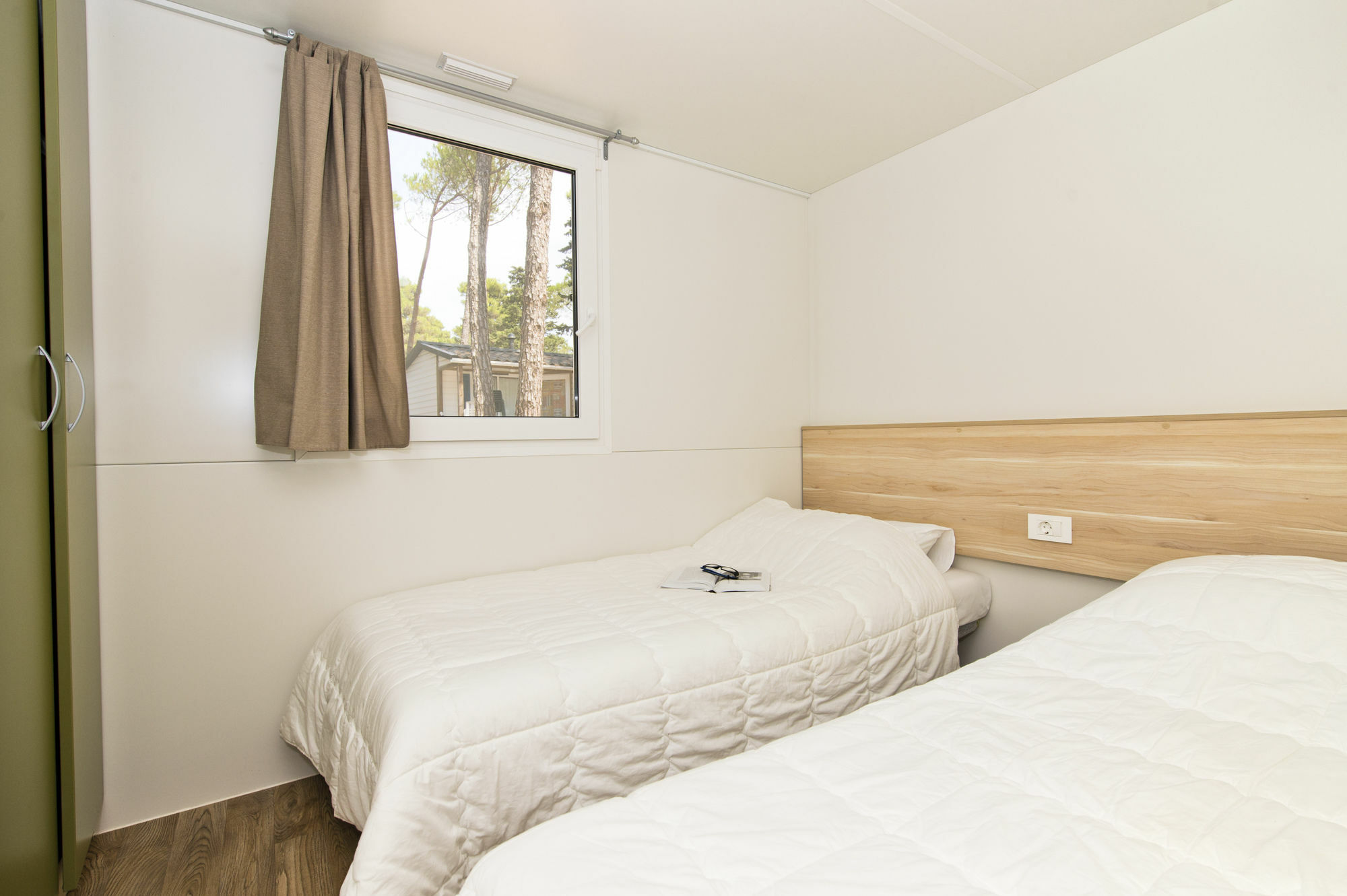 Zaton Holiday Resort Mobile Homes ニン エクステリア 写真